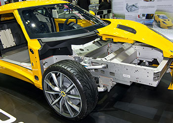 Chassis system in yellow car