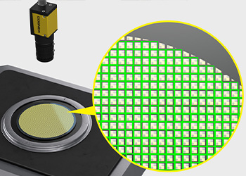 头顶摄像机计数微型LED模具在圆形晶圆上